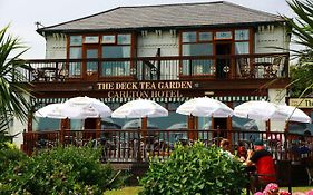 Carlton Hotel